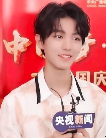 圈内人爆料王俊凯,揭秘明星背后的真实故事  第2张